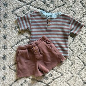 Striped Modern Moments waffle set